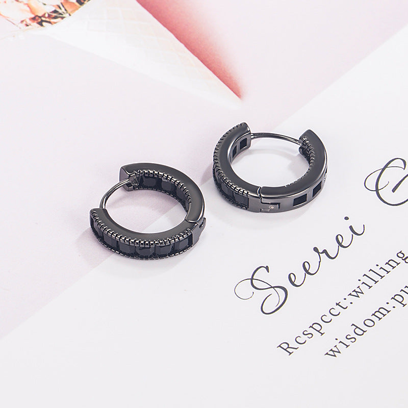 Classic Zircon Simple Daily Matching Black Ear Clip