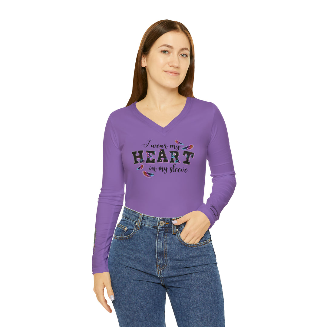 I wear my heart on my sleeve Women's Long Sleeve V-neck Shirt (AOP)